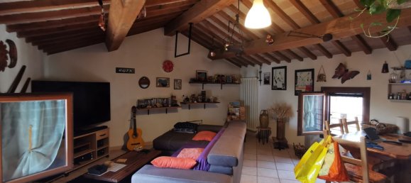 3 rooms Apartment in Sanguinetto, Italy No. 143941 3