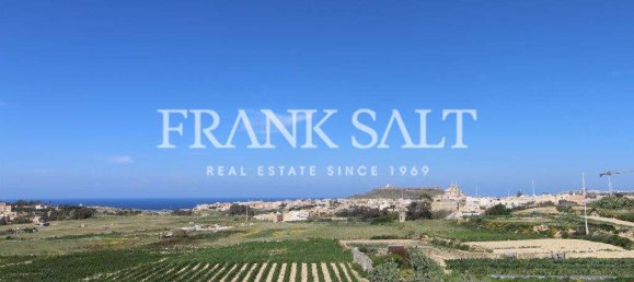 Дом с 5 спальнями в Сан-Лауренц, Мальта № 5498 3