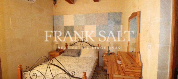 Дом с 5 спальнями в Сан-Лауренц, Мальта № 5498 7