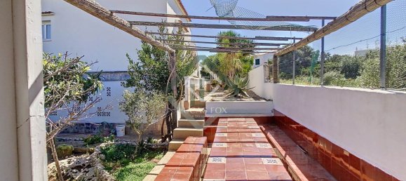 Villa de 4 dormitorios en Menorca, Spain No. 87937 38