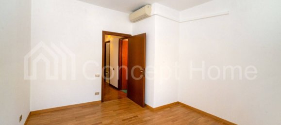 3 bedrooms Apartment in Rome, Italy No. 320202 25