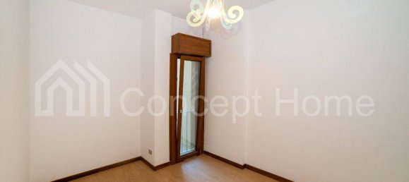 3 bedrooms Apartment in Rome, Italy No. 320202 18