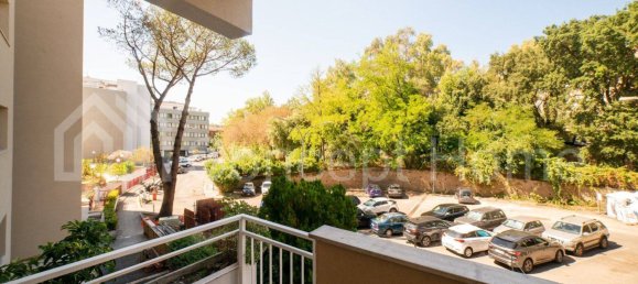 3 bedrooms Apartment in Rome, Italy No. 320202 8