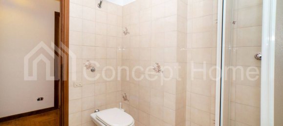 3 bedrooms Apartment in Rome, Italy No. 320202 21