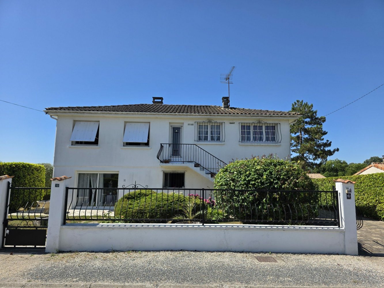 3 Schlafzimmer Haus in Charente, France, Nr. 308854