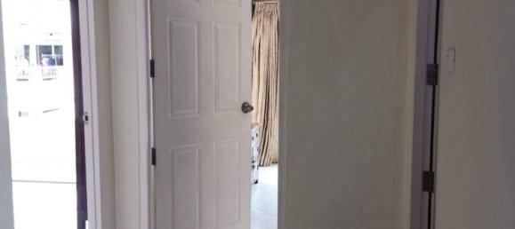 Café/restaurante de 3 dormitorios en Pattaya, Thailand No. 1152 2