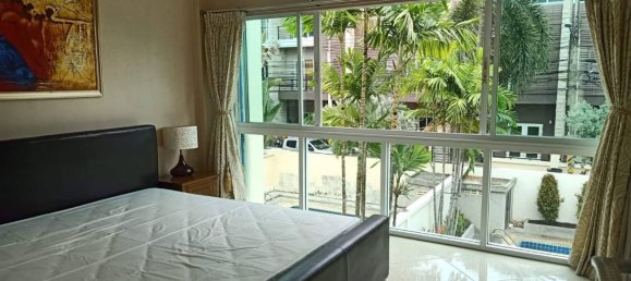 Café/restaurante de 3 dormitorios en Pattaya, Thailand No. 1152 8