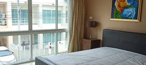 Café/restaurante de 3 dormitorios en Pattaya, Thailand No. 1152 10