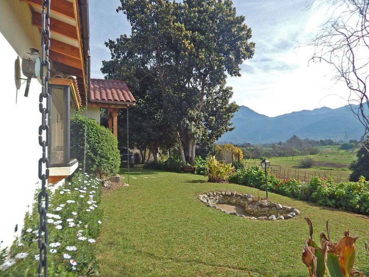 3 bedrooms House in Valparaiso, Chile No. 2770