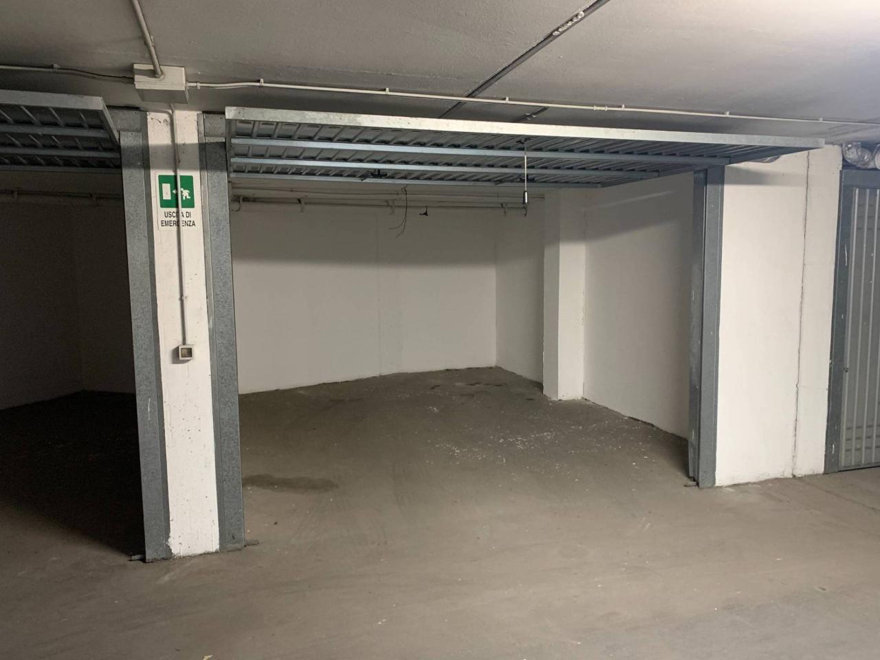 Garage à Alghero, Italy 19m² No. 151072