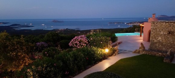 5 bedrooms Villa in Olbia, Italy No. 266216 33