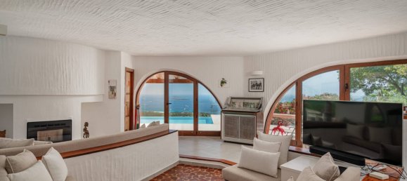 5 bedrooms Villa in Olbia, Italy No. 266216 7