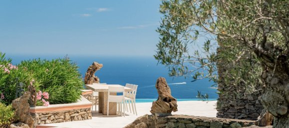 5 bedrooms Villa in Olbia, Italy No. 266216 5