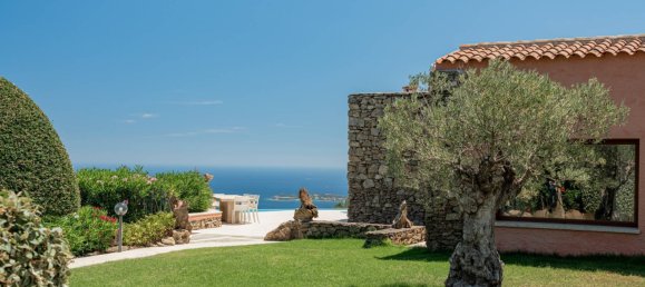 5 bedrooms Villa in Olbia, Italy No. 266216 25