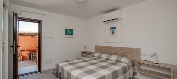 5 bedrooms Villa in Olbia, Italy No. 266216 17