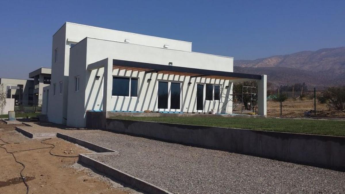 3 bedrooms House in Chacabuco, Chile No. 5494