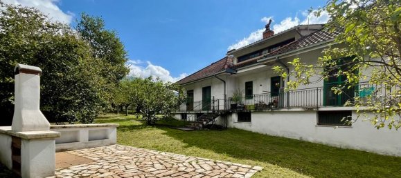 5 chambres Villa à San Donato Val di Comino, Italy No. 57084 4