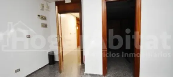 Escritório em Castellon de la Plana, Spain 139 m² N.º 106093 32