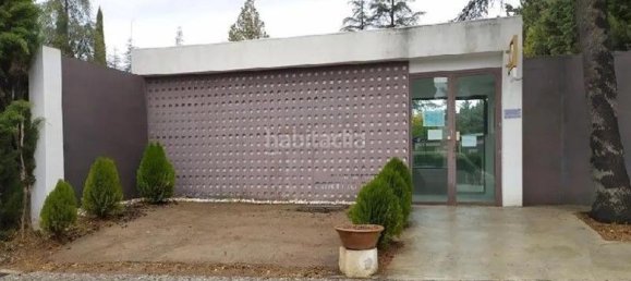 1937m² Building in Albolote, Spain No. 180586 3