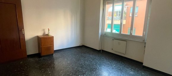 4 bedrooms Apartment in Genoa, Italy No. 312680 6