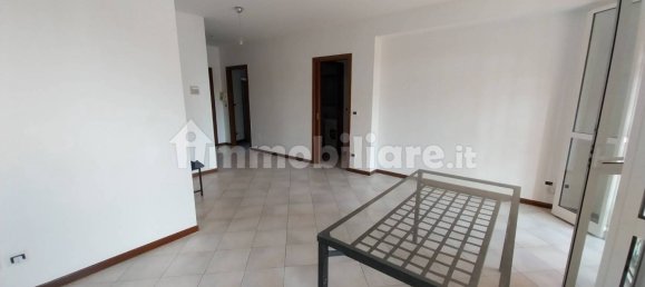 2 bedrooms Apartment in Calderara di Reno, Italy No. 170581 3