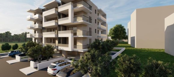 4 rooms Apartment in Chrysoupoli, Greece No. 96501 3