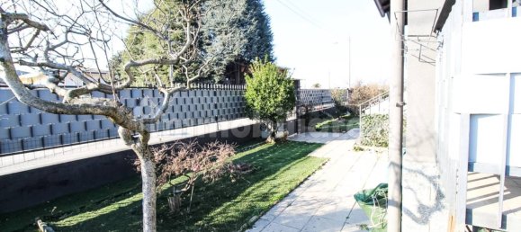 4 غرف نوم فيلا في Magnago, Italy رقم 65458 4