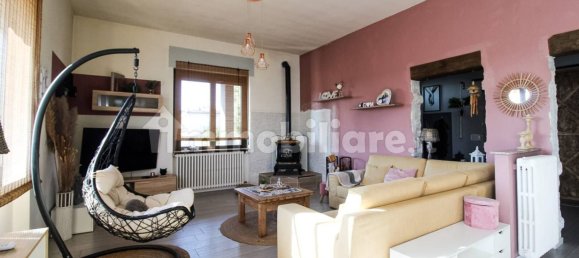 4 غرف نوم فيلا في Magnago, Italy رقم 65458 8