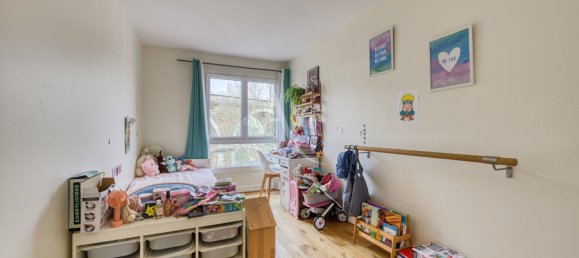 3 bedrooms Apartment in Nogent-sur-Marne, France No. 169867 3