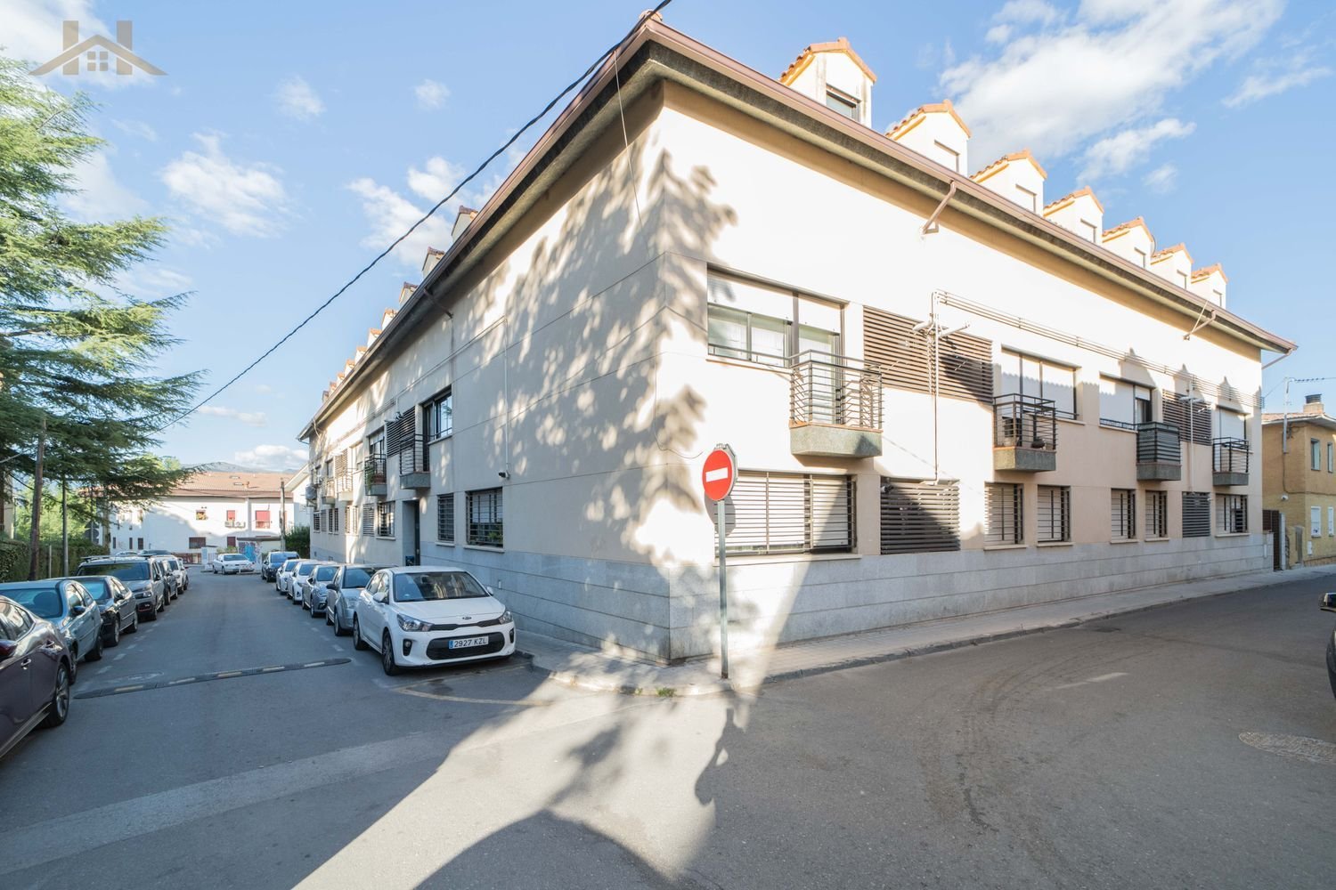 Dúplex de 2 dormitorios en Guadarrama, Spain No. 216197