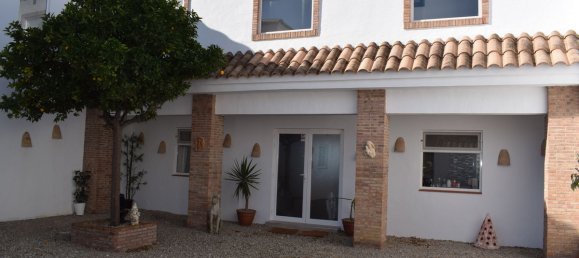 10 bedrooms House in Andalusia, Spain No. 55481 3