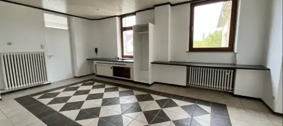 Villa de 15 divisões em Baden-Wurttemberg, Germany N.º 70299 4