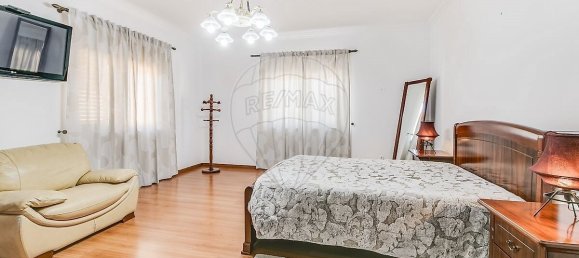 4 bedrooms Villa in Loures, Portugal No. 46265 20