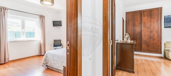 4 bedrooms Villa in Loures, Portugal No. 46265 18