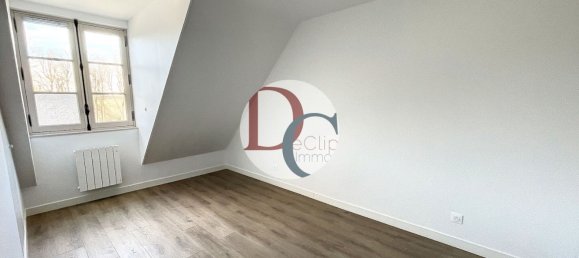 2 bedrooms Duplex in Senlis, France No. 83215 4
