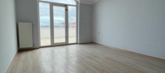 Penthouse 3+2 in Trabzon, Turkey No. 20782 15