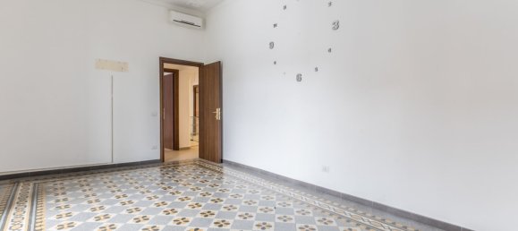 3 rooms Apartment in Rome, Italy No. 200896 8