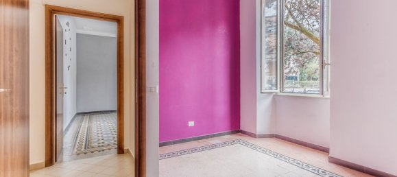 3 rooms Apartment in Rome, Italy No. 200896 6