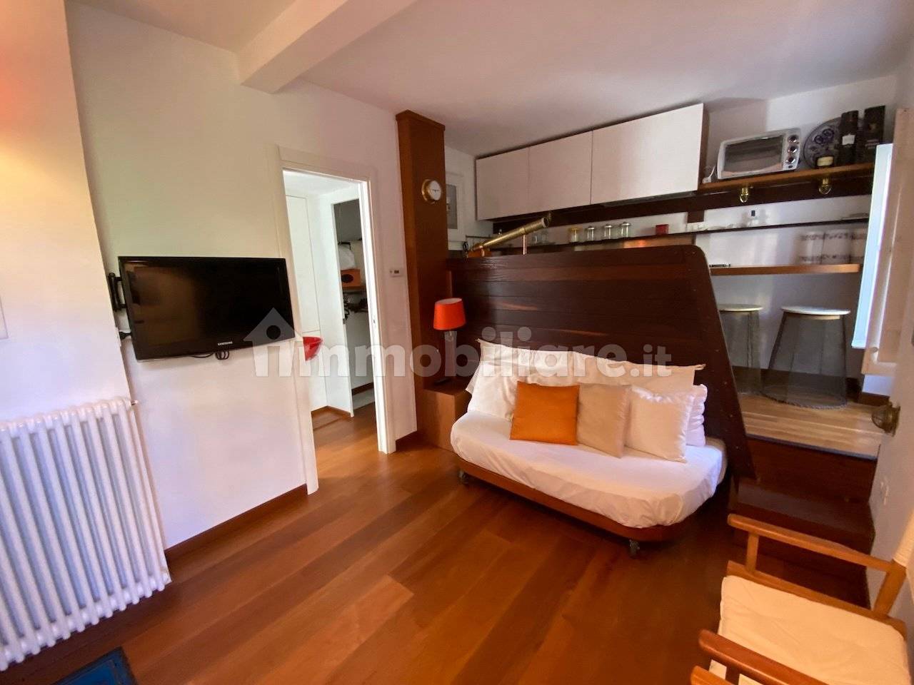 1 bedroom Apartment in Lerici, Italy No. 275443