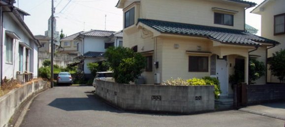 4 bedrooms House in Ehime, Japan No. 3405 2