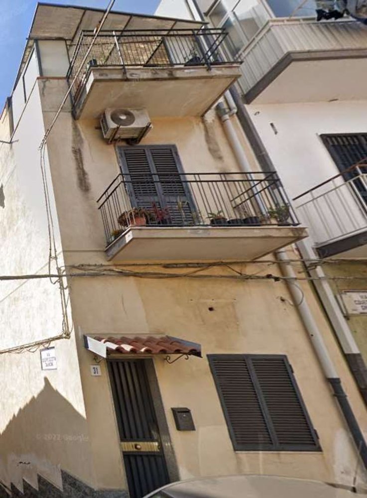 5 rooms House in Catania, Italy No. 83827