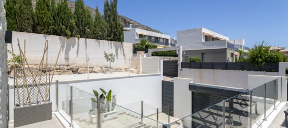3 bedrooms Villa in Finestrat, Spain No. 2430 8