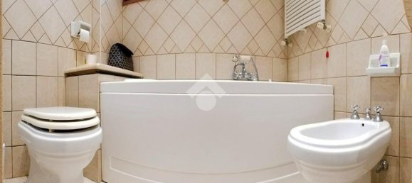 3 bedrooms Villa in Rome, Italy No. 52662 52