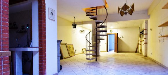 3 bedrooms Villa in Rome, Italy No. 52662 54