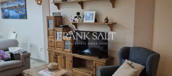 3 bedrooms Apartment in Zebbug, Malta No. 10981 2