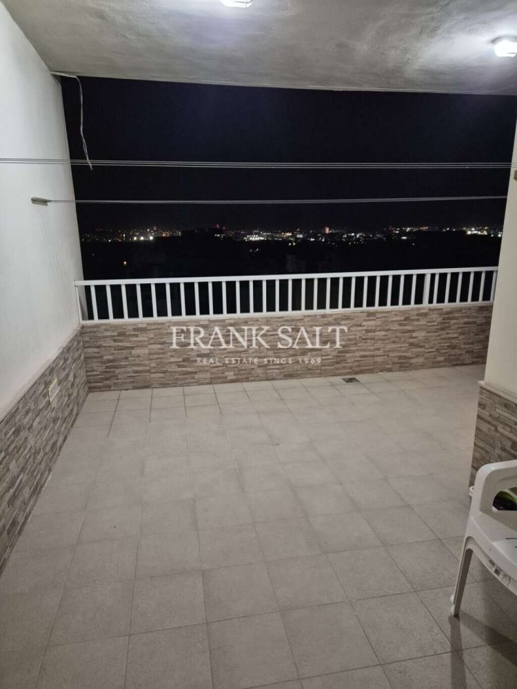 3 bedrooms Apartment in Zebbug, Malta No. 10981