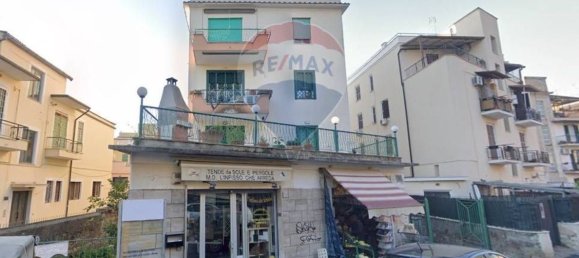 3 rooms Apartment in Rome, Italy No. 300096 25