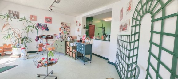 Gewerbliche Immobilie in Conflans-Sainte-Honorine, France 54m², Nr. 318215 5