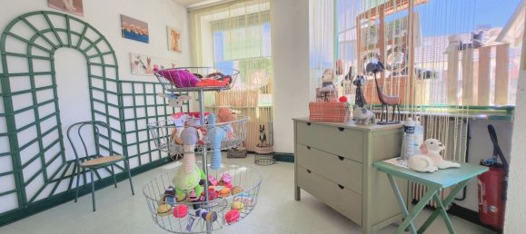 Gewerbliche Immobilie in Conflans-Sainte-Honorine, France 54m², Nr. 318215 8