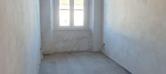 4 rooms Apartment in Capannori, Italy No. 42732 9
